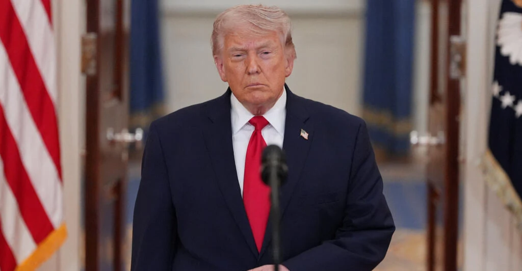 Trump to block Hormuz after accusing Iran of closure