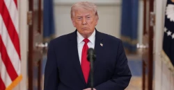 Trump to block Hormuz after accusing Iran of closure