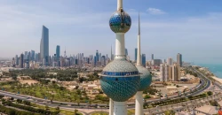 الكويت توجه السكان بعدم مغادرة منازلهم بعد منتصف الليلة