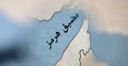 "فارس": إغلاق مضيق هرمز وإعادة ناقلة نفط حاولت العبور