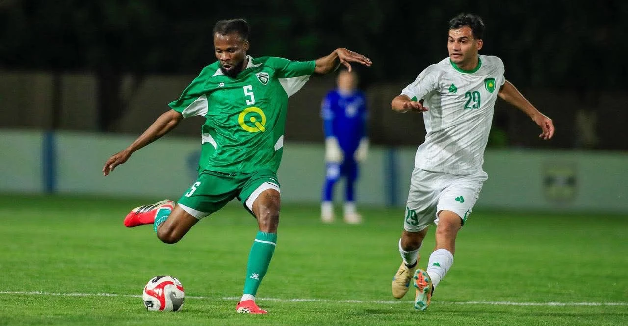 فوز سهل للجوية والنفط يتغلب على الغراف بعشرة لاعبين في دوري النجوم