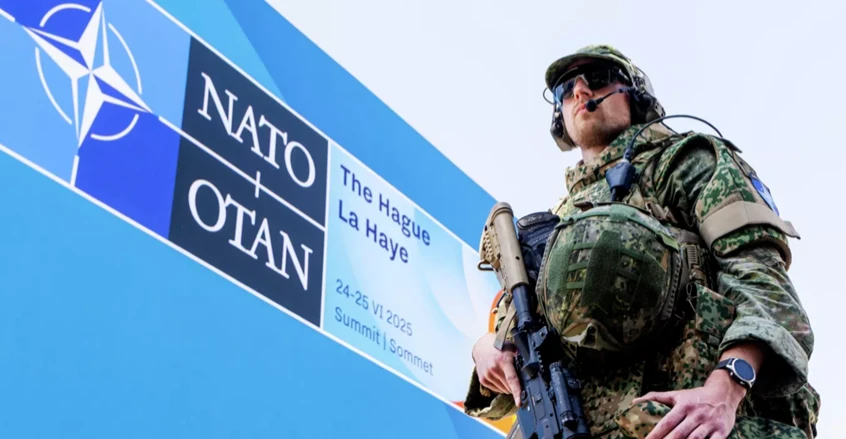 إسبانيا: الناتو لن يشارك بأي عملية عسكرية لإعادة فتح مضيق هرمز