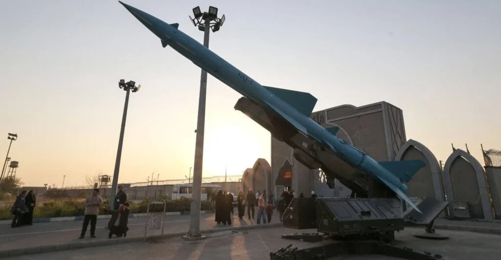 الصين تستعد لتزويد إيران بأسلحة متطورة