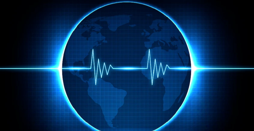 أرق وطنين الأذن.. جدل حول نشاط فضائي وتأثيره على الإنسان