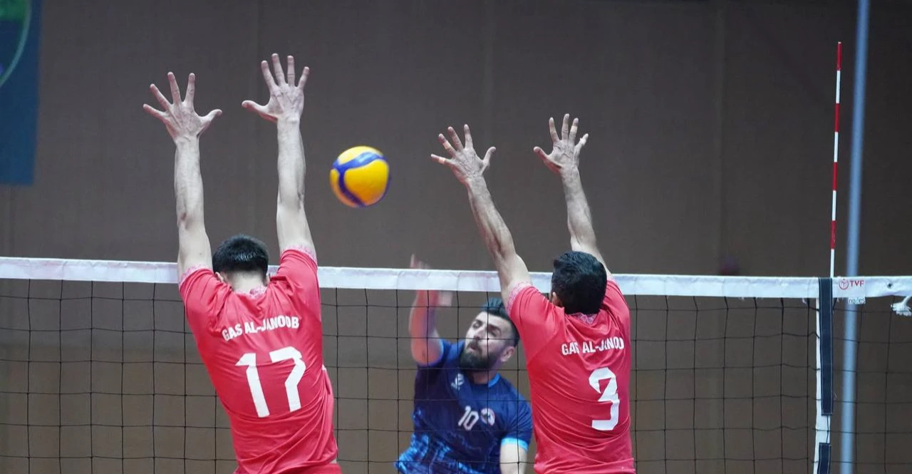 مصافي الوسط وغاز الجنوب يتألقان في انطلاق المربع الذهبي للكرة الطائرة