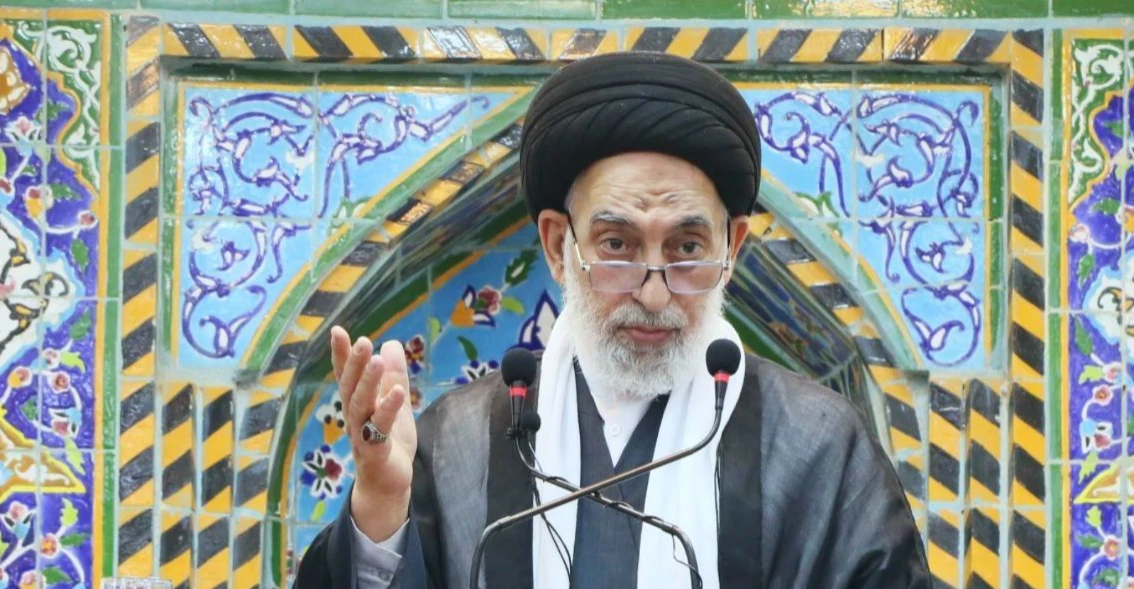 إمام جمعة النجف يحذر من "التهديدات الأجنبية" ويحث الشيعة على حسم منصب رئيس الوزراء