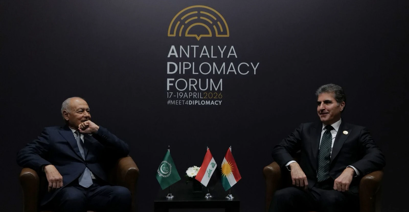نيجيرفان بارزاني وأبو الغيط يبحثان تطورات العراق والمنطقة في أنطاليا