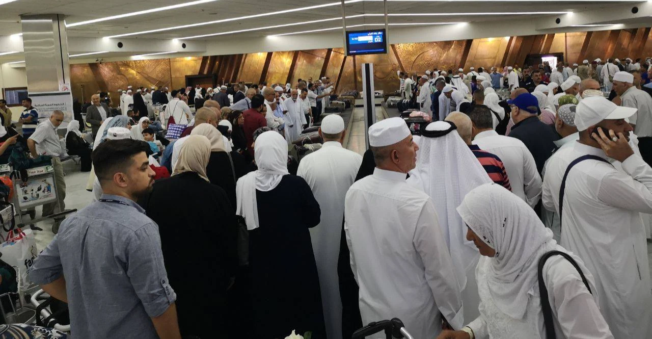 المركزي العراقي يعلن جاهزيته لتغطية طلبات الحجاج والمسافرين من الدولار