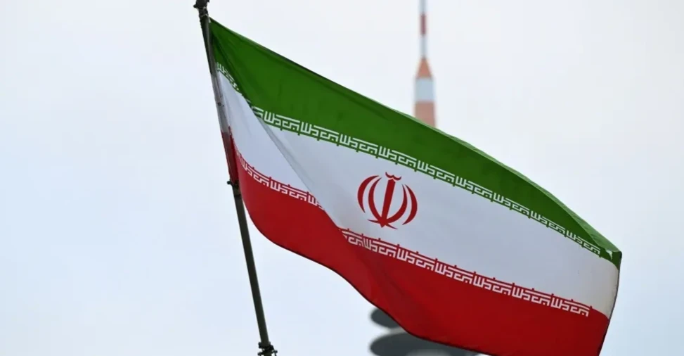 إيران تتوعد: العين بالعين.. وناقلة بناقلة