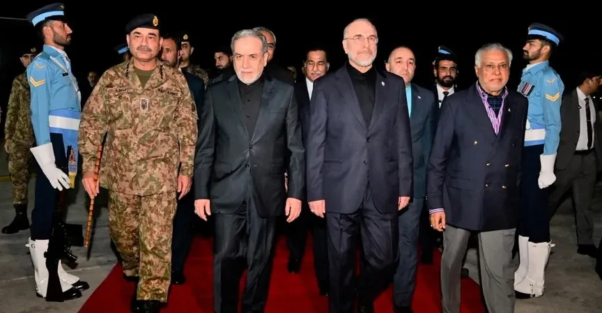 "أكسيوس": الانقسام الحاد في طهران وراء ارباك المفاوضات مع واشنطن