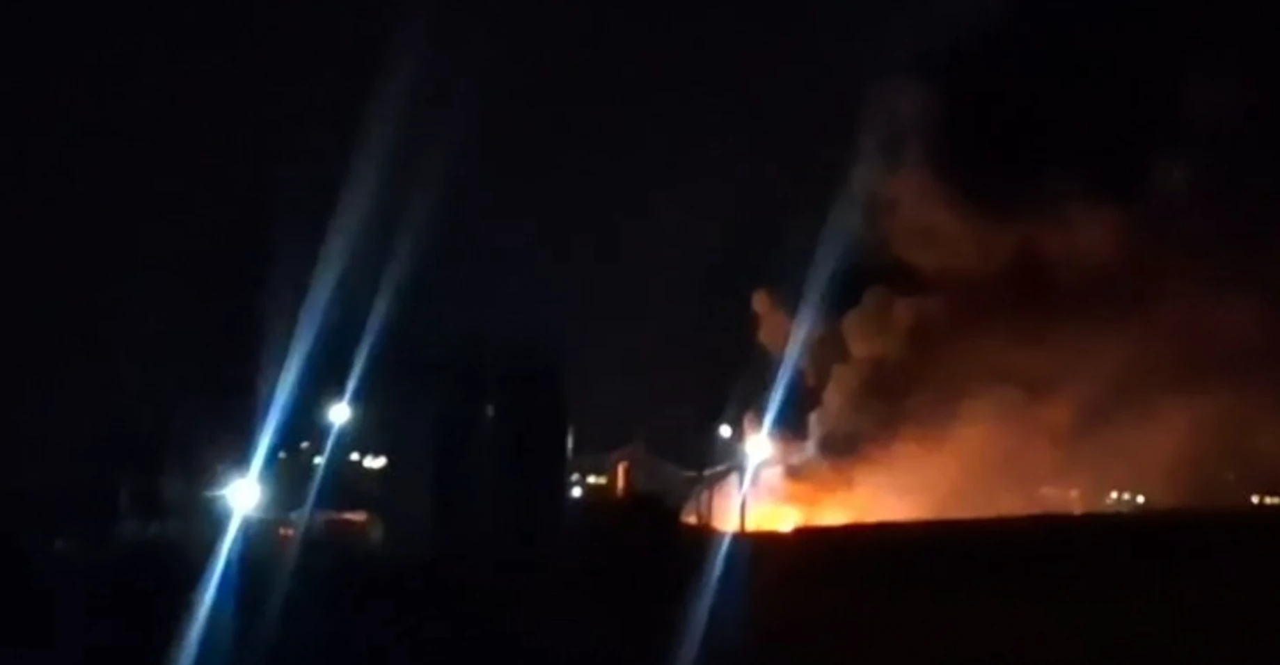 هجوم بسرب من الطائرات المسيرة على أربيل (فيديوهات)