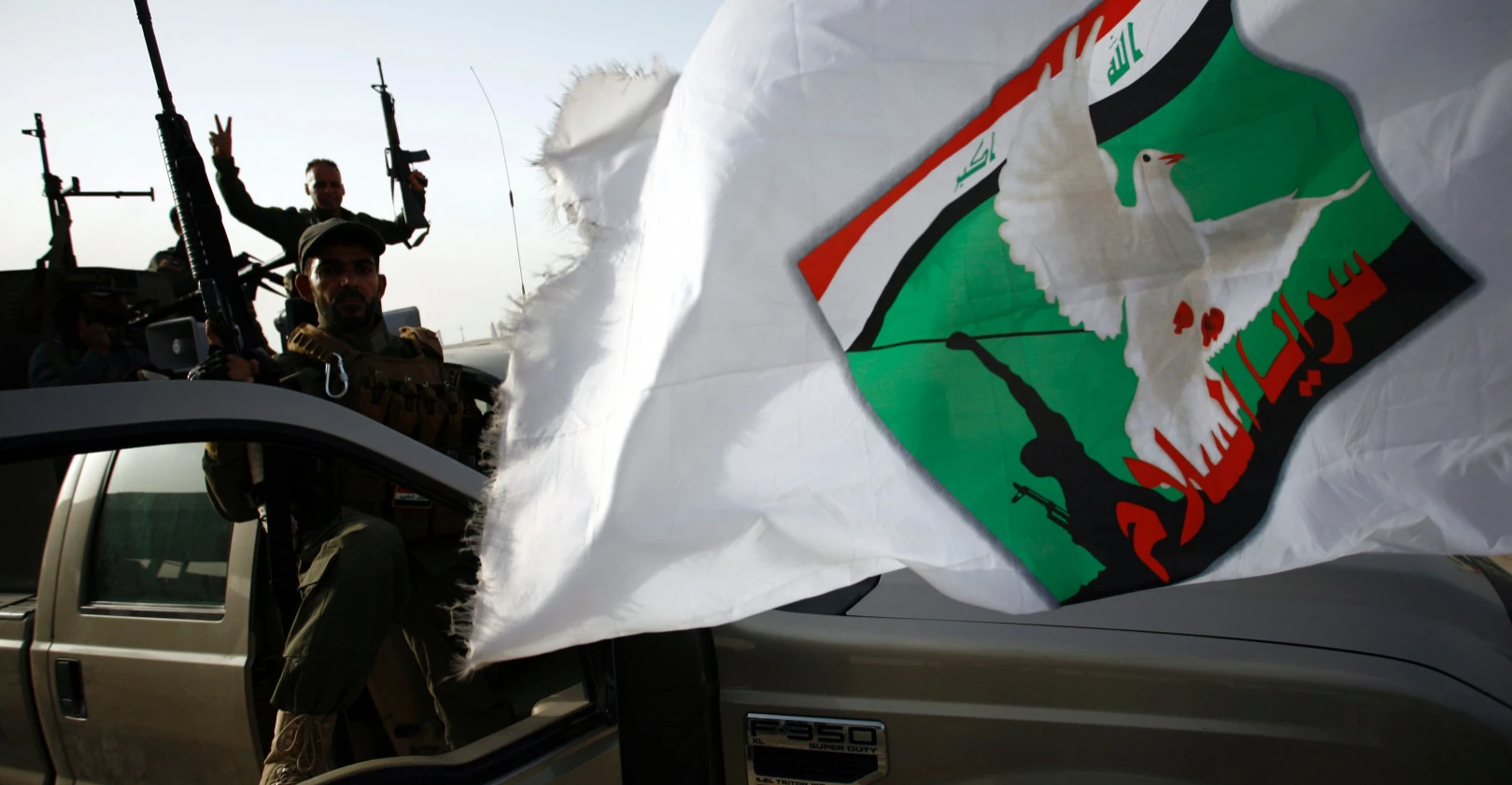 سرايا السلام تطرد "الكرطوشي" وتعزل مسؤولين في لواء 302 بكربلاء