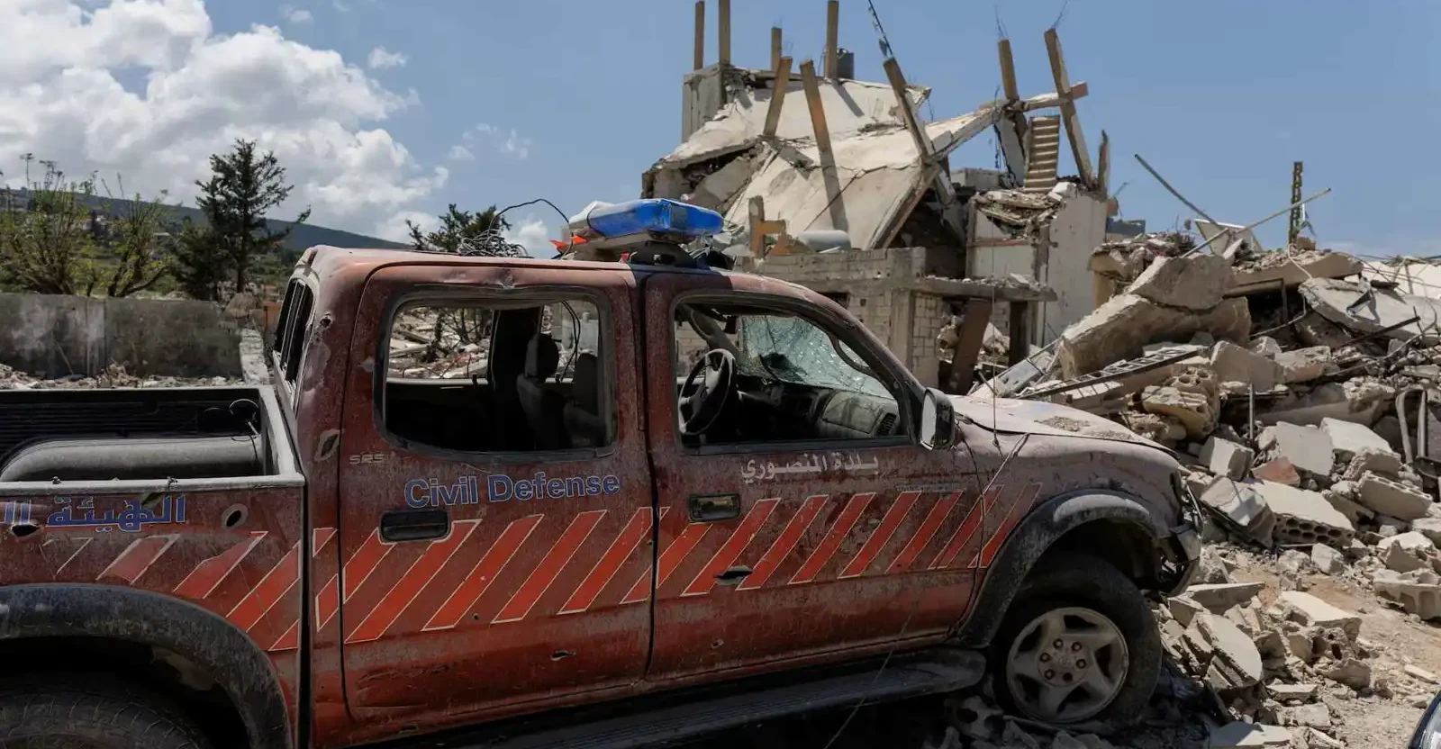 رغم الهدنة.. 51 قتيلاً ومصاباً بغارات إسرائيلية على جنوب لبنان الأحد