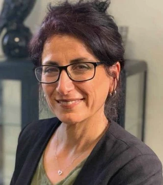 تأنيث الفقر من منظور نسوي اشتراكي