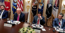 ترمب وكبار مساعديه يناقشون تداعيات الحرب مع مسؤولي شركات الطاقة في البيت الأبيض