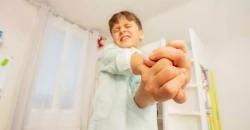 علاج ثوري يظهر نتائج إيجابية في تحسين مهارات التوحد خلال 5 أيام