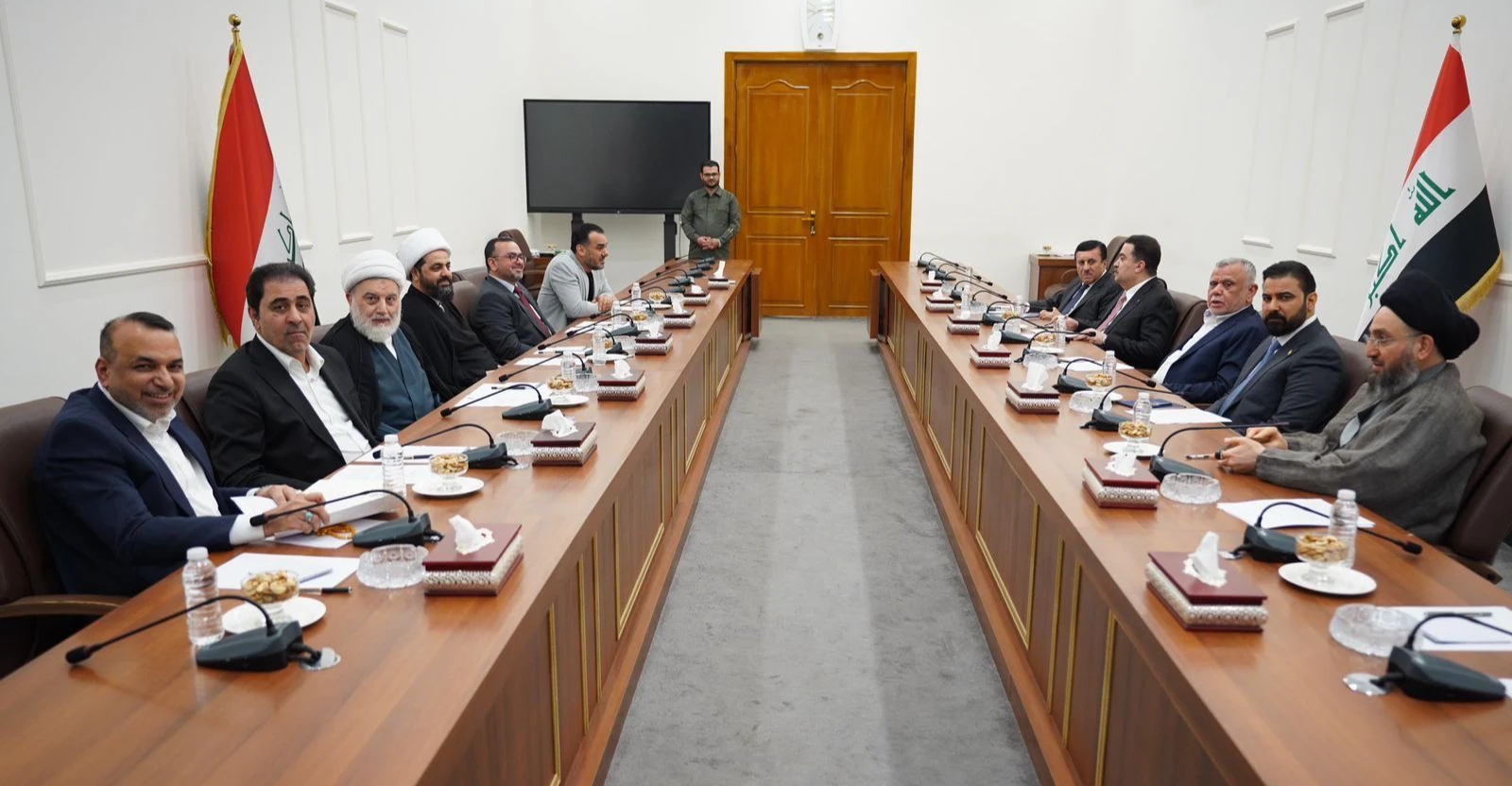 بحضور المكلف.. الإطار التنسيقي يبحث تشكيل حكومة الزيدي وتداعيات الحرب