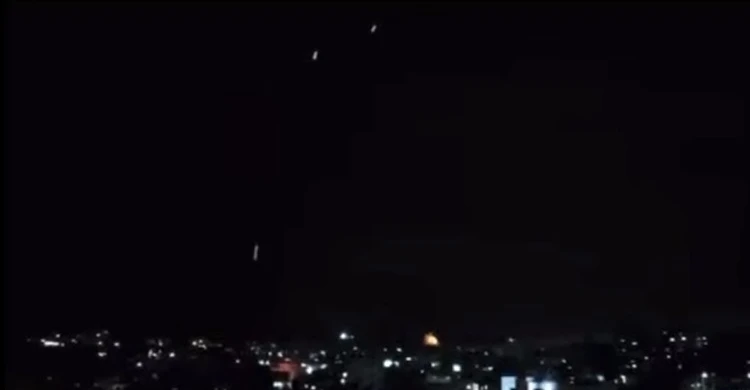 غارات أردنية تستهدف مواقع لتخزين المخدرات في سوريا (فيديو)
