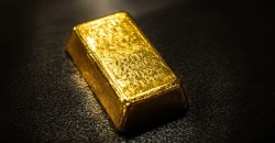Gold edges higher after slump as oil limits rally