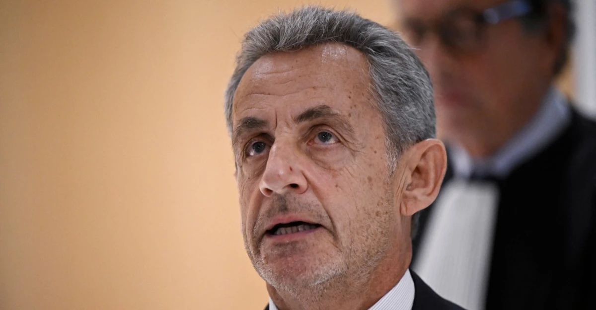 Fransa'nın eski Cumhurbaşkanı Nicolas Sarkozy için şartlı tahliye kararı
