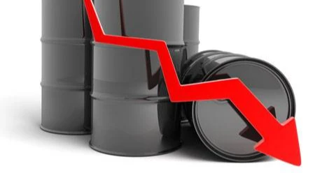 النفط يهبط 5% مدفوعاً بآمال إعادة فتح مضيق هرمز