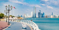 الدفاع الإماراتية تعلن التصدي لهجمات إيرانية