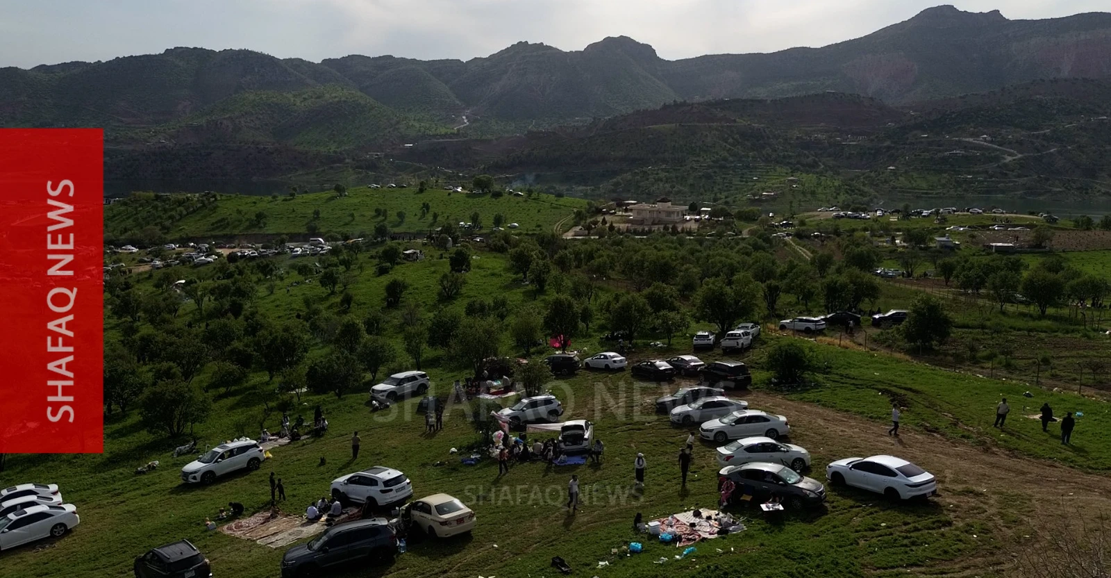 السياحة في دهوك تنتعش وسط أجواء ربيعية ومروج خضراء (صور)