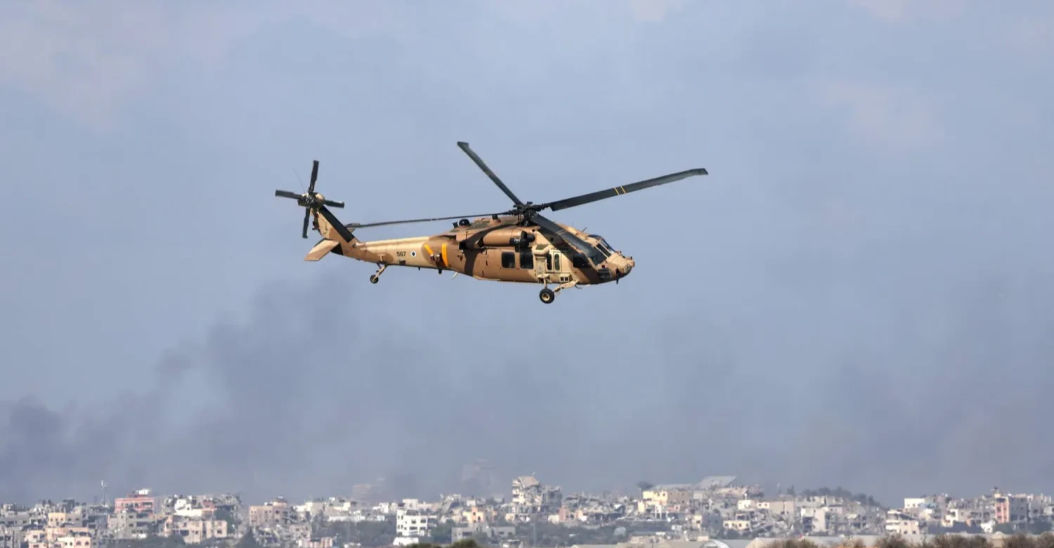 عطل بمروحية إسرائيلية يعرقل إجلاء جنود جرحى جنوب لبنان