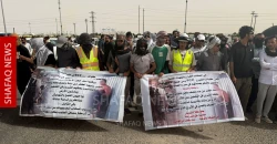 البصرة .. خريجون غاضبون يغلقون بوابة موقع نفطي احتجاجاً على عدم توظيفهم