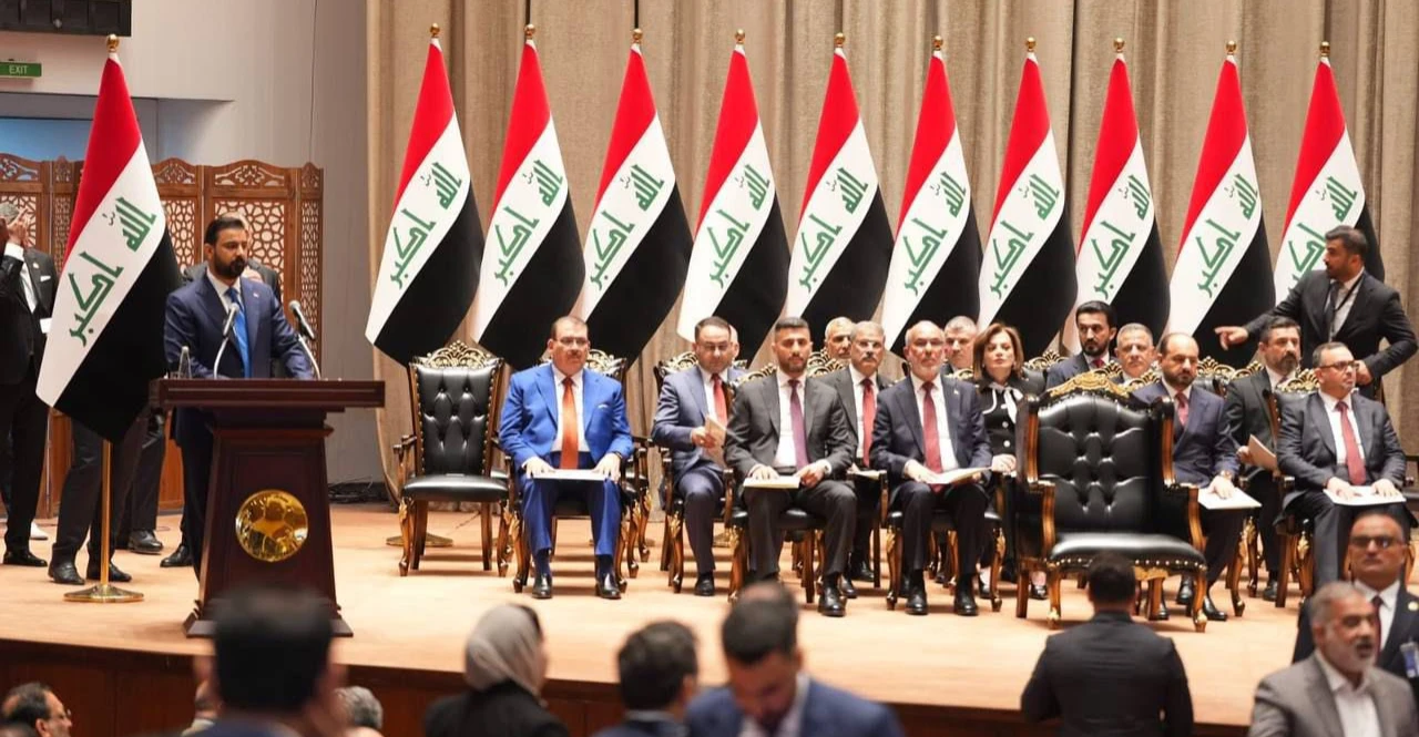 البرلمان العراقي يمنح الثقة لحكومة الزيدي ويصوت على 14 وزيراً (تحديث)