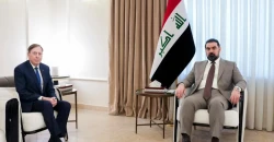 US denies official Petraeus role in Baghdad visit