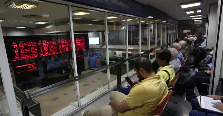 البورصة الايرانية تفتح أبوابها بعد 80 يوماً من التوقف