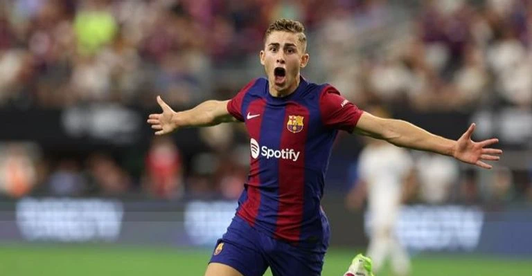 إصابة خطيرة لنجم برشلونة ‏فيرمين لوبيز تحرمه من كأس العالم