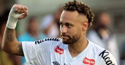 الغموض يحيط بالوضع الصحي لنيمار.. هل يغيب عن كأس ‏العالم؟