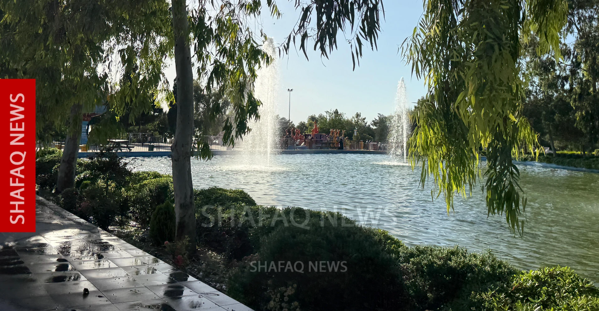 أربيل تتزين بالعيد.. آلاف السياح يتدفقون إلى عاصمة كوردستان (صور)