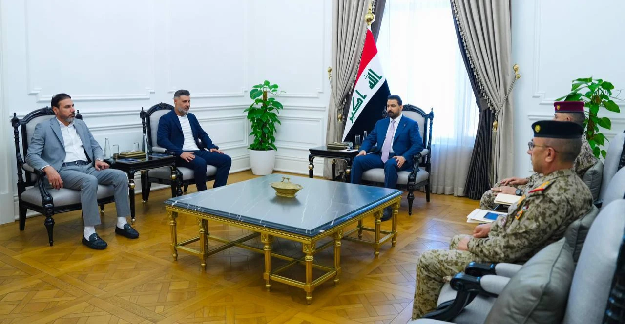 الزيدي ووفد الصدر يبحثان انضمام سرايا السلام للقوات الأمنية