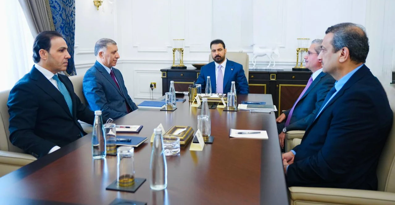 الزيدي يوجه بتشكيل المجلس السيادي الأعلى للنزاهة والرقابة