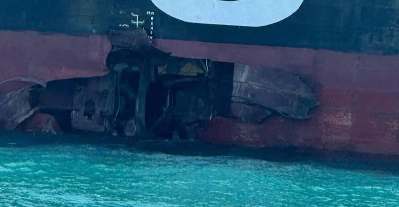 العراق – السلطة البحرية العراقية تحقق في ملابسات حادث السفينة “MSC SARISKA” – شفق نيوز العراق – السلطة البحرية العراقية تحقق في ملابسات حادث السفينة “MSC SARISKA” – شفق نيوز