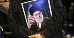 بعد 94 يوماً على اغتياله.. إيران تكشف تفاصيل جديدة حول تشييع علي خامنئي