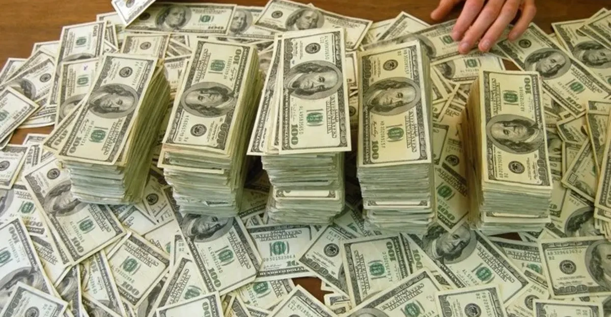 Azerbaijani Citizen Finds $21.8 Billion in Blocked Turkey Bank Account