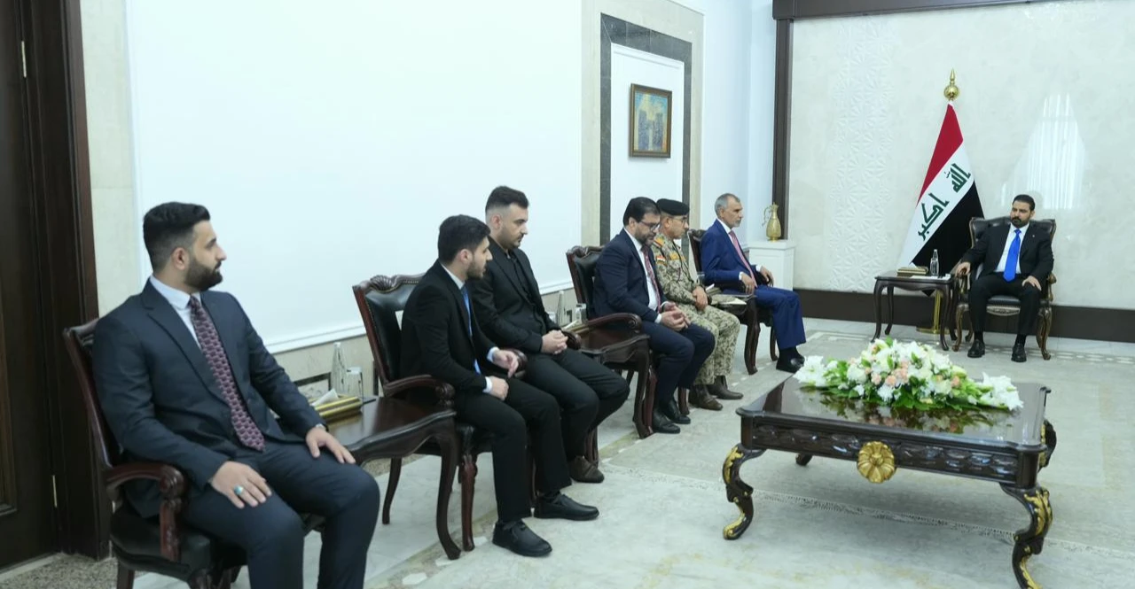الزيدي: إدراج تعيين الأطباء المقيمين العاملين بصفة عقود حالياً في موازنة 2027