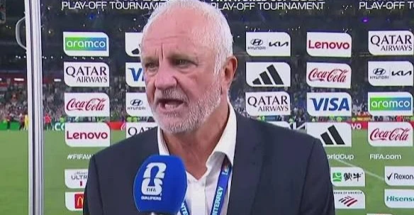 أرنولد يراهن على عبور العراق للدور الثاني في مونديال 2026