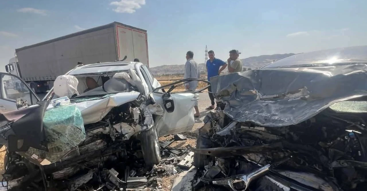 مصرع وإصابة 4 أشخاص بحادث سير في كركوك