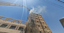 إنقاذ عوائل حاصرتها النيران وسط بغداد (صور وفيديو)