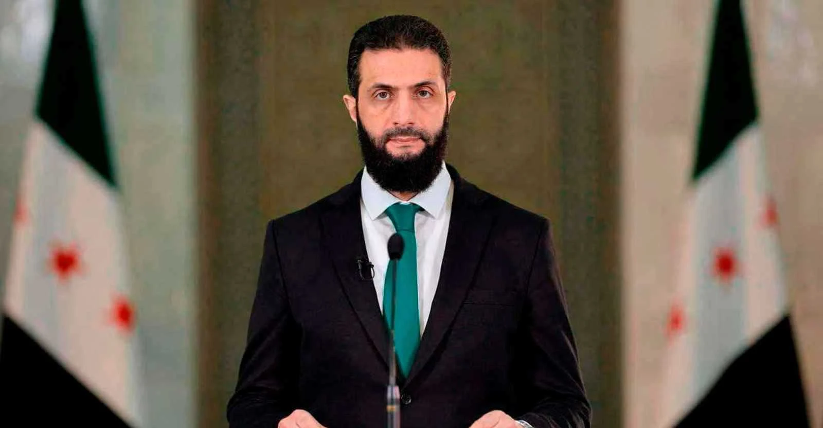 الشرع ينفي دخول سوريا إلى لبنان