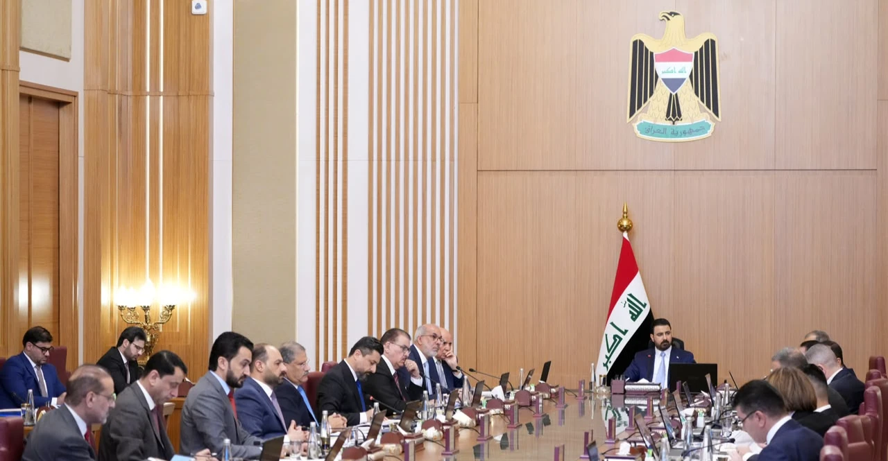 وزير الاتصالات: الزيدي يلغي مشروعي السكك وتطوير مطار بغداد