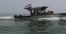 إيران تعلن إغلاق مضيق هرمز رداً على "الخروقات" في لبنان.. فانس: لا دليل على ذلك