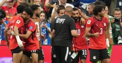 كواليس الفوز المصري.. "توبيخ" داخل غرفة الملابس قلب الموازين