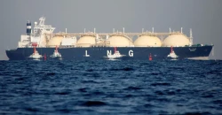 Europe gas prices edge higher after Hormuz tensions