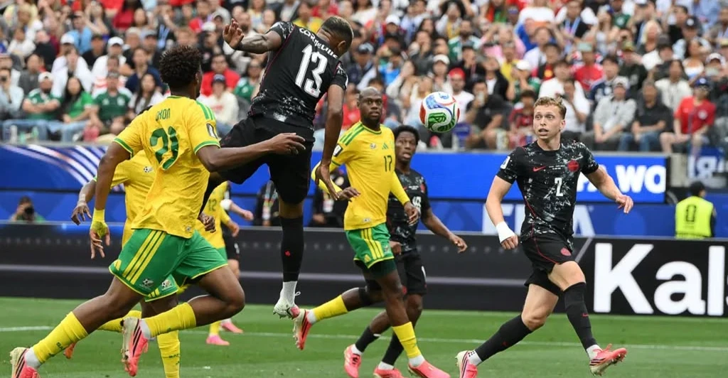 كأس العالم.. كندا تتأهل إلى دور الـ16 على حساب جنوب أفريقيا